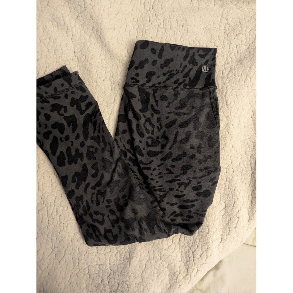 Lululemon Leggings Size 4 Gray Black Animal Print High Rise Yoga Pants